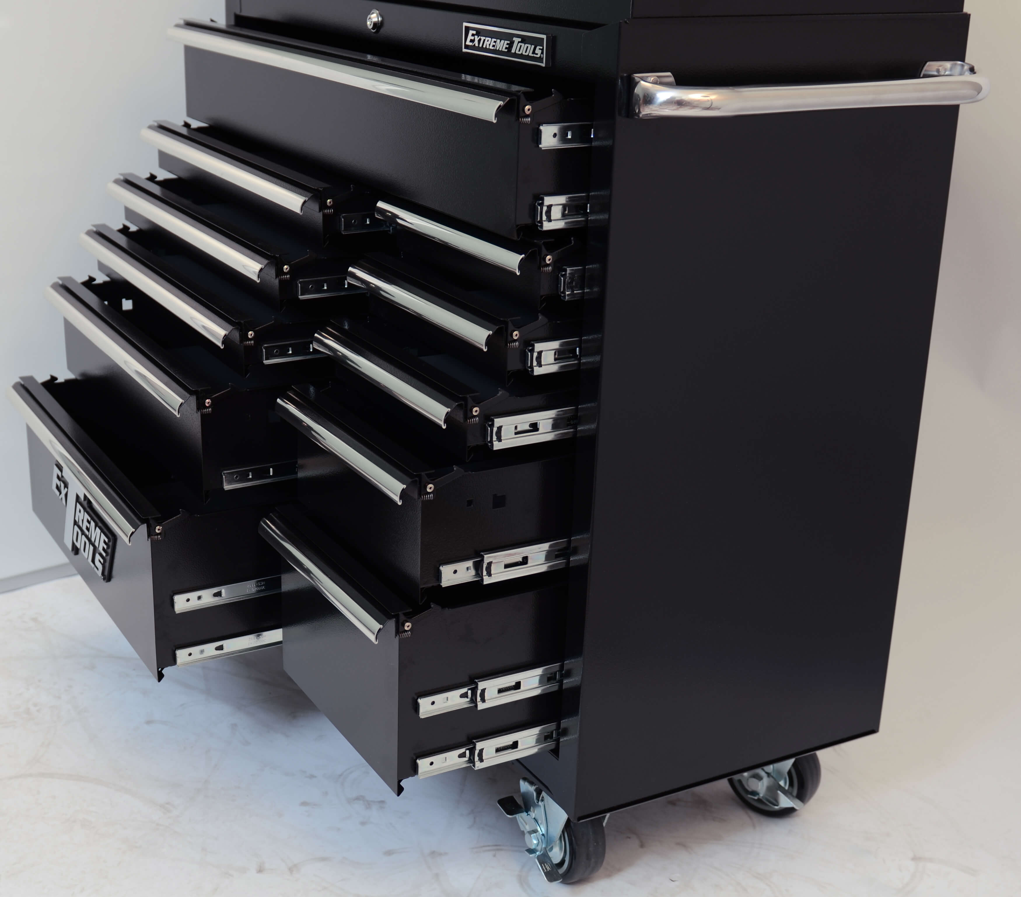 Extreme Tools® 41 inch 11 Drawer Roller Cabinet