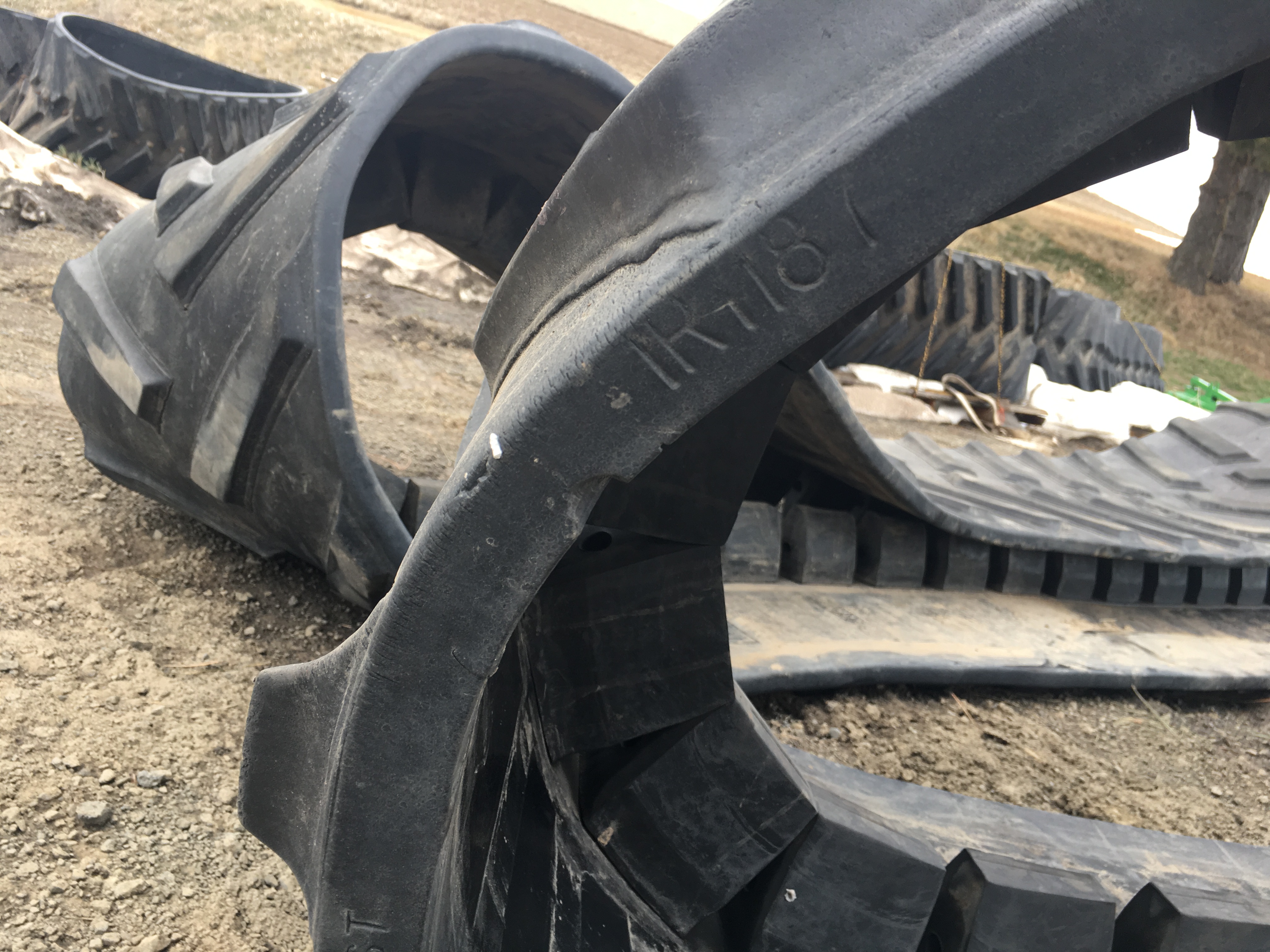 30" Used Cat 65/95 track