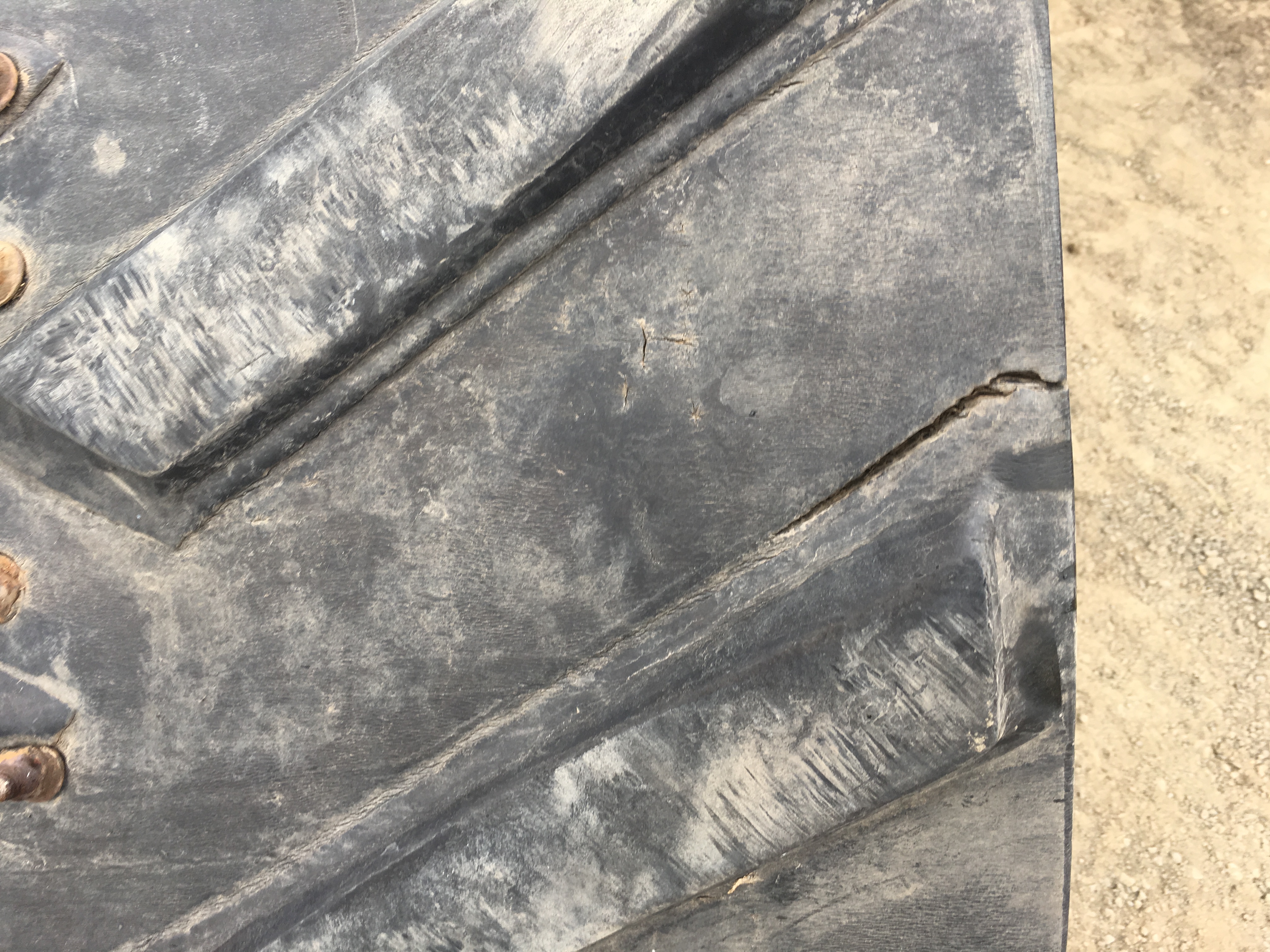 Used 30" Cat Challenger 65-95 Track